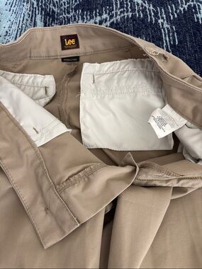 Lee Women’s Straight Leg Pants in Tan